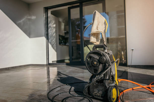 Best Dumpster Area Cleaning  in Solon, IA